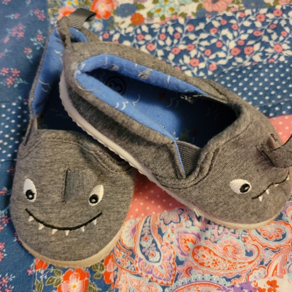 Baby shark loafers